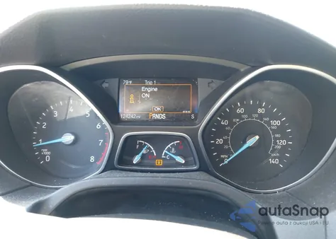 2015 Ford Focus Titanium z USA, uszkodzony, nr VIN 1FADP3N28FL325033